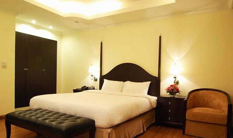 Lk Royal Suite Pattaya Exterior photo