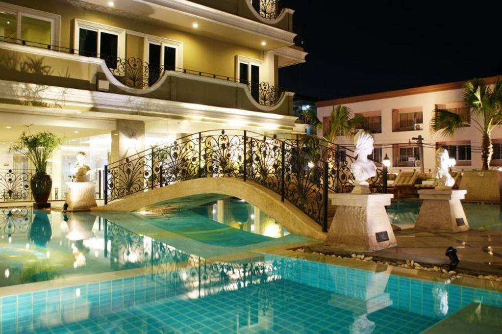 Lk Royal Suite Pattaya Exterior photo